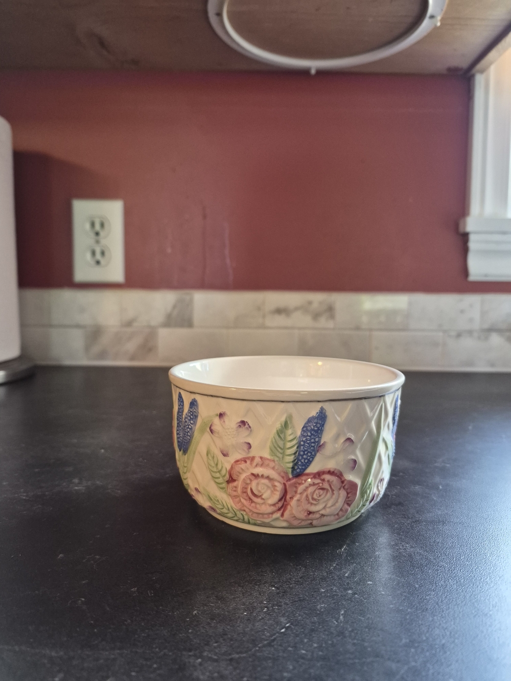 Vintage Rialto Hand-painted Ceramic Floral Basketweave Bowl Pristine Cottagecore